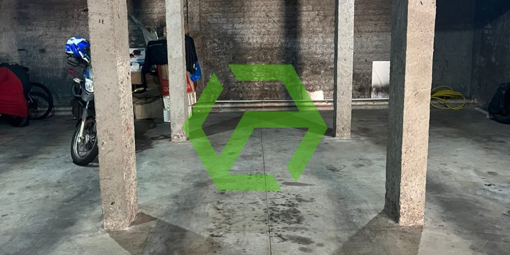 Foto 4 - Garagem